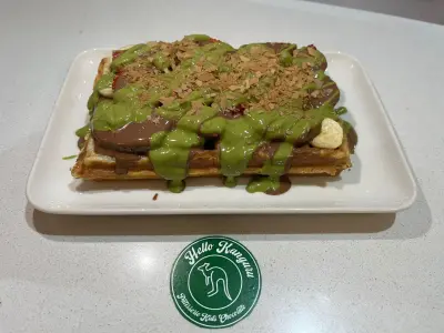 Belçika Çikolatalı Antep Fıstıklı Waffle