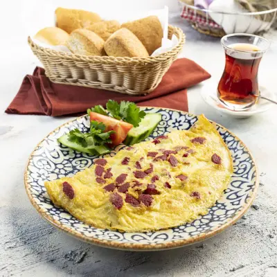 Omlet Sucuklu